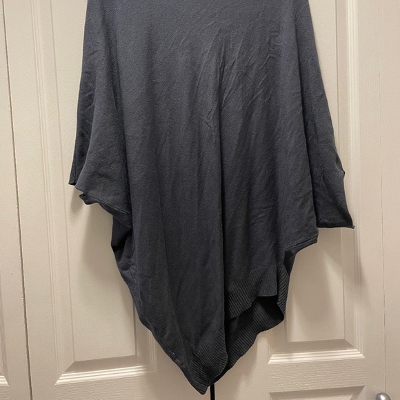 Flirt Turtle Neck Poncho Dress - Picture 2 of 3